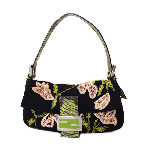 Fendi Handbags - Fendi Baguette Shoulder Bag